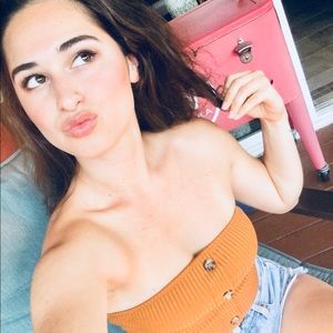 Meet your Posher, Kailey